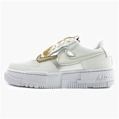 nike air force 1 weiß mit kette|Nike Air Force 1 schuhe.